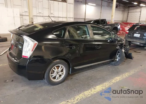 2010 Toyota Prius Iii z USA, uszkodzony, nr VIN JTDKN3DU3A0187213